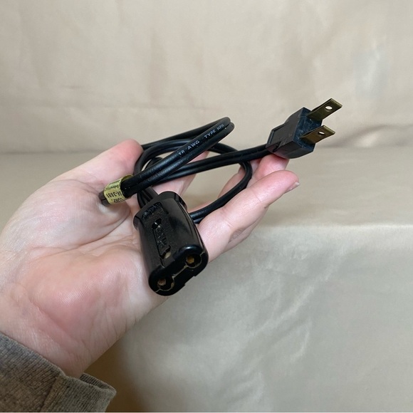 Vintage Stoneware Pot With Heating Pad - Picture 12 of 14